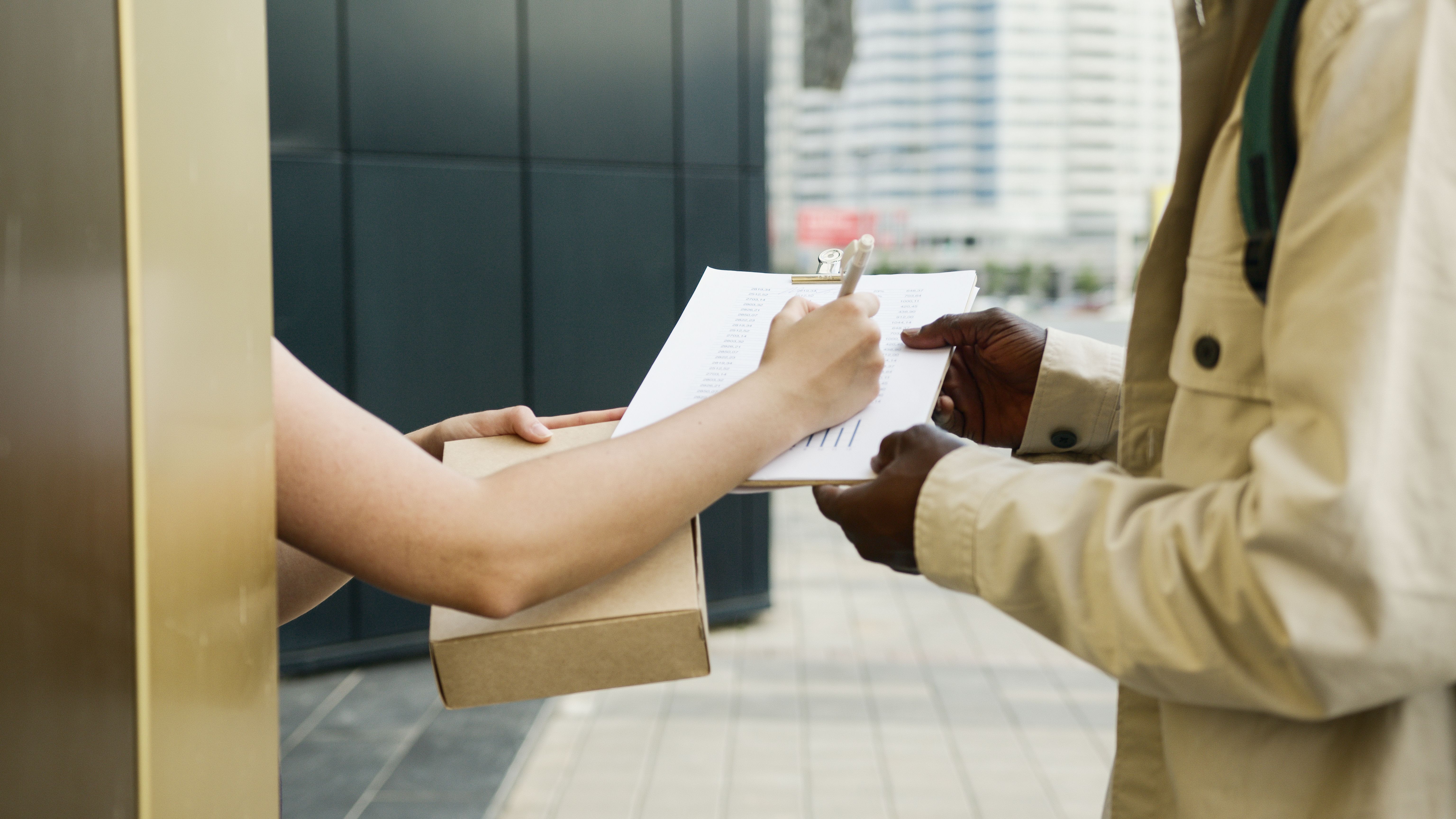 Learn how privacy works during legal cannabis delivery in Windsor, including packaging, identification, residential handoffs and personal information